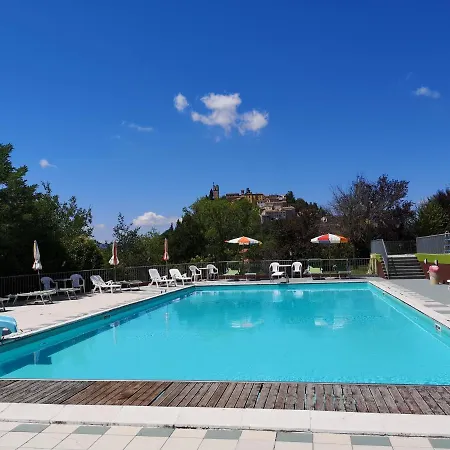 Hotel Balcone Sul Metauro 3*